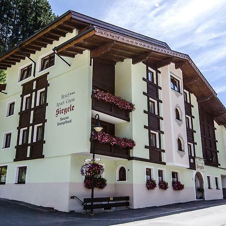 Hotel Garni Siegele - Inklusive Silvretta-Card Premium 이스크글 외부 사진